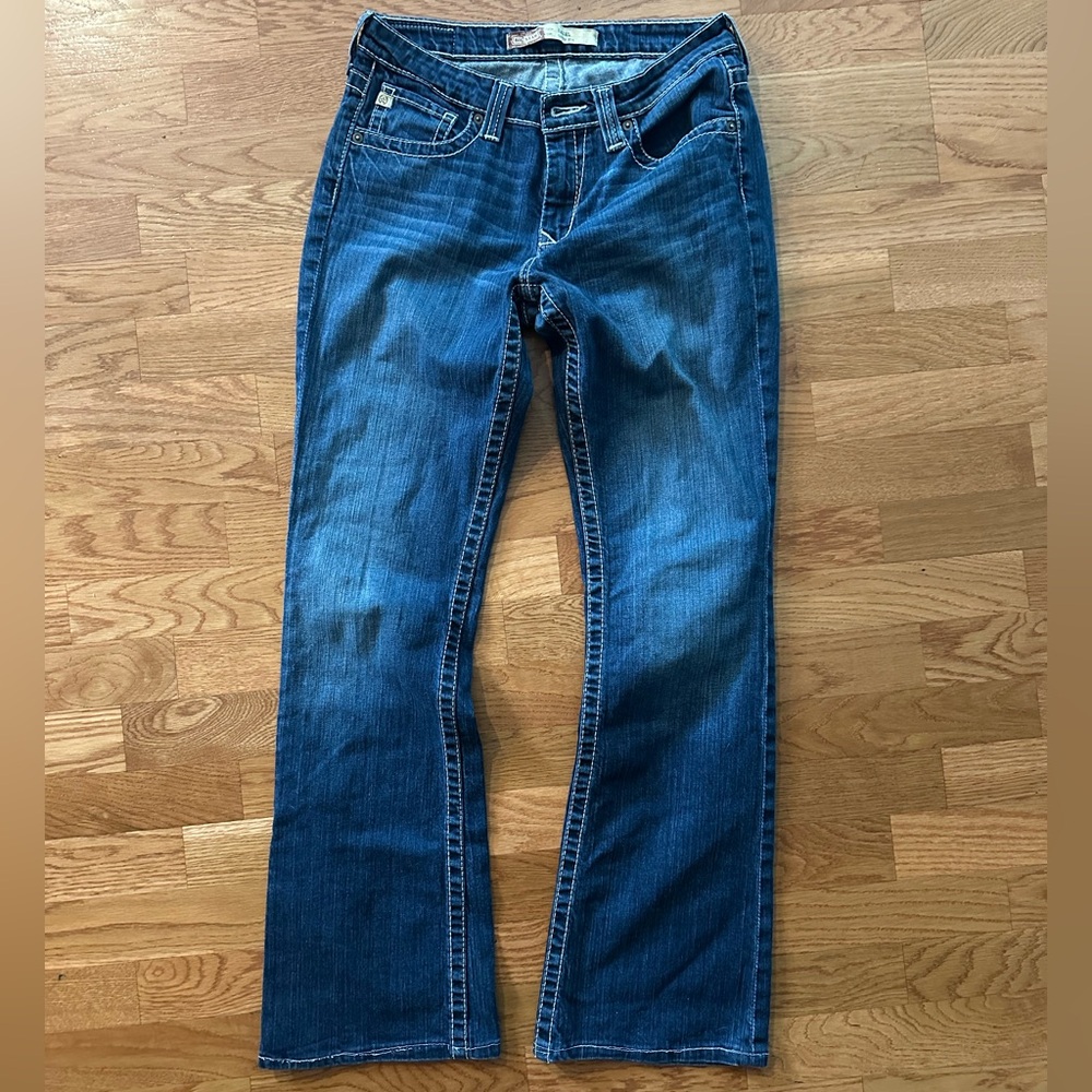 Big Star Hazel Curvy Fit blue jeans size 29